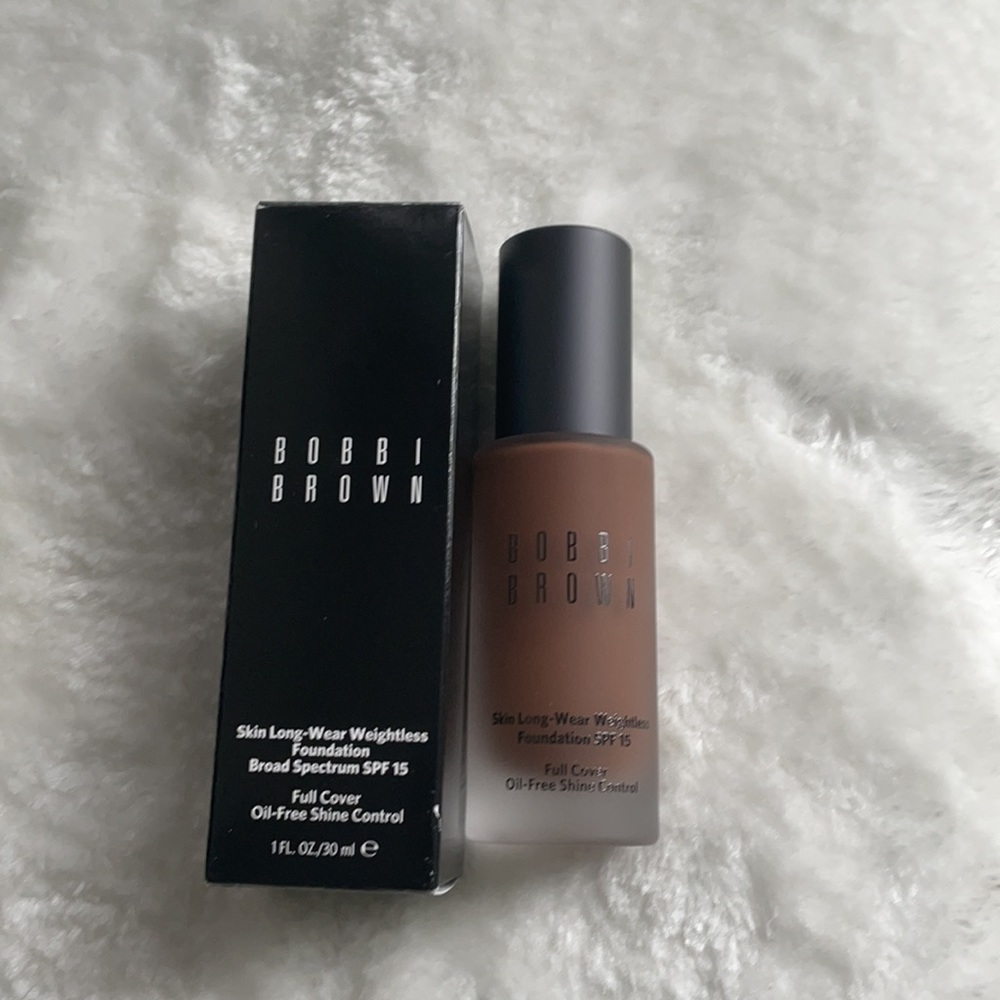Bobbi brown weightless foundation cool chestnut - Picture 2 of 5